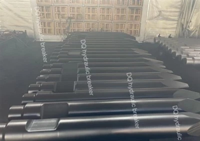 Chisel Hydraulic Breaker1