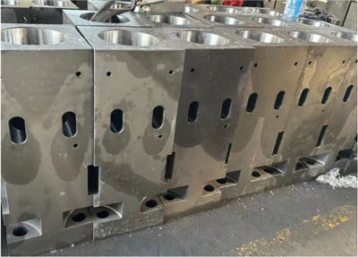 DQ Machinery Manufacturing High Quality Spare Parts Jack Hammer Front Head For Hb10g Hb15g Hb20g Hb30g Hb40g Hb50g