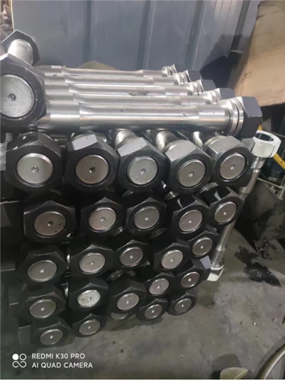DQ Machinery Manufacturing High Quality Spare Parts For Hydraulic Rock Breaker Parts Side Bolt For SB70 SB81 SB100 SB121 SB151 HB20G HB30G